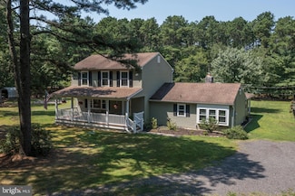 3 Canal St, Chatsworth, NJ 08019