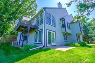 630 Hickory Rd, Hudson, WI 54016