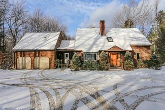 346 Mountain Rd, Francestown, NH 03043