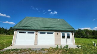 2173 State Route 90, Aurora, NY 13026