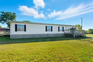 5055 S Bell Cross Rd, Adams, TN 37010