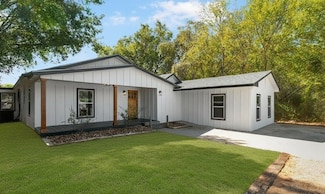 6721 Raymond Stotzer Pkwy, College Station, TX 77845