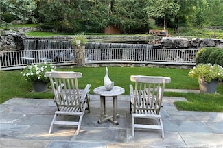 118 Lyons Plain Rd, Weston, CT 06883
