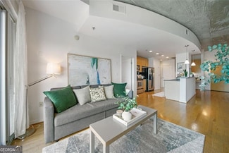 250 Pharr Rd NE Unit 412, Atlanta, GA 30305