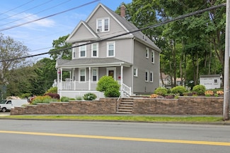 376 Lincoln Ave, Saugus, MA 01906