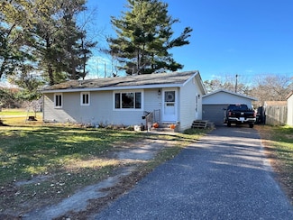 803 7th Ave N, Princeton, MN 55371