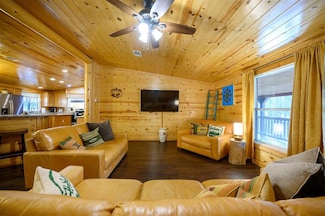80 Rosy Minnow Rd, Broken Bow, OK 74728