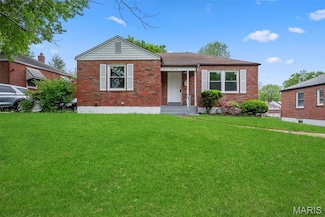 2865 Chadwick Dr, Saint Louis, MO 63121