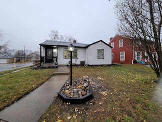 934 Orange Ave E, Saint Paul, MN 55106