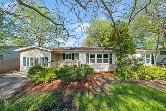 1007 Frederick St, Joliet, IL 60435