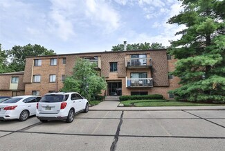 5184 Eaglesnest Dr S Unit 7, Cincinnati, OH 45248