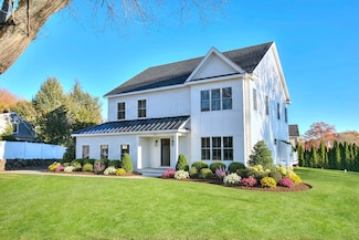 359 Reid St, Fairfield, CT 06824