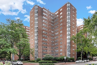 4970 N Marine Dr Unit 822, Chicago, IL 60640