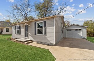 401 S Chambers Ave, Claremore, OK 74017