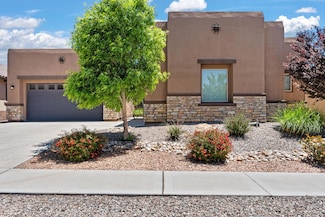 6808 Vista Luces St NW, Albuquerque, NM 87120