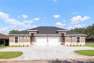 304 Regency Ln, Weslaco, TX 78596