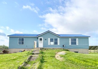 9525 W 100 N, Farmland, IN 47340