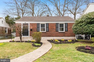 2212 Liberator St, Levittown, PA 19057