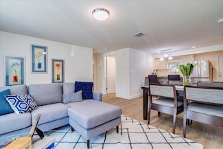 1120 Spur St, Austin, TX 78721