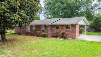 2521 Robinson Ave, Conway, AR 72034