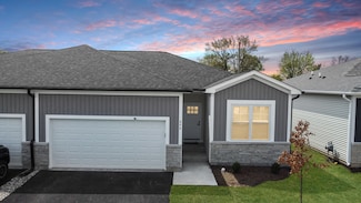 946 Partridge Cir, Marengo, IL 60152