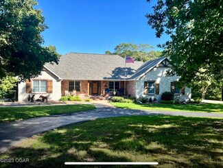 7055 County Lane 72, Carthage, MO 64836