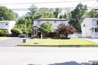 132 Jefferson Ave, Emerson, NJ 07630