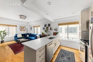 133 Water St Unit 3D, Brooklyn, NY 11201