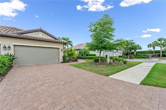 8257 Lucello Terrace W, Naples, FL 34114