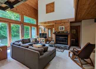 18B Suntec Loop Unit B, Dover, VT 05356