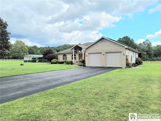 3880 E Ross Mills Rd, Falconer, NY 14733
