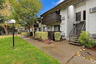 1417 Marchbanks Dr Unit 4, Walnut Creek, CA 94598