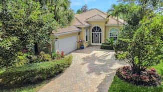 5129 Magnolia Bay Cir, Palm Beach Gardens, FL 33418