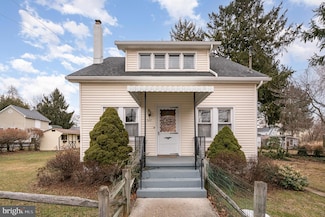 511 S York St, Mechanicsburg, PA 17055