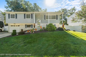 47 Jennifer Dr, Howell, NJ 07731