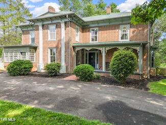 275 Burger Dr, Chuckey, TN 37641