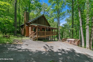 3426 Twin City Way, Pigeon Forge, TN 37863