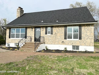 1434 Sunset Lake Rd, Jefferson City, MO 65109