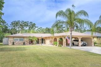 10039 W Halls River Rd, Homosassa, FL 34448