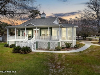538 Harbor Dr SE, Bolivia, NC 28422