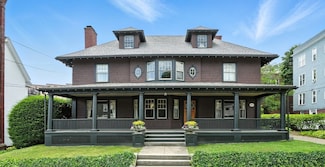 17 Wave St, Lynn, MA 01902