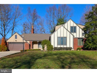357 Lincoln Ave, Woodbury Heights, NJ 08097