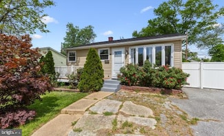 305 Brock Bridge Rd, Laurel, MD 20724