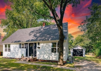 531 N Crownpoint Dr, Ada, OK 74820