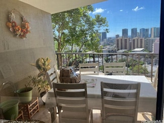 965 Prospect St Unit 504, Honolulu, HI 96822