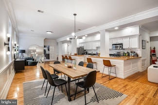 237 41 N Bread St Unit 2, Philadelphia, PA 19106
