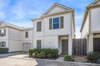 1707 Redwing Cove Dr, Houston, TX 77009