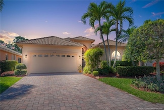 1610 SE Shelburnie Way, Port Saint Lucie, FL 34952