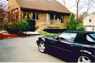 70 Gale Ave, Haverhill, MA 01830