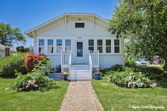 602 Main St, Antioch, IL 60002